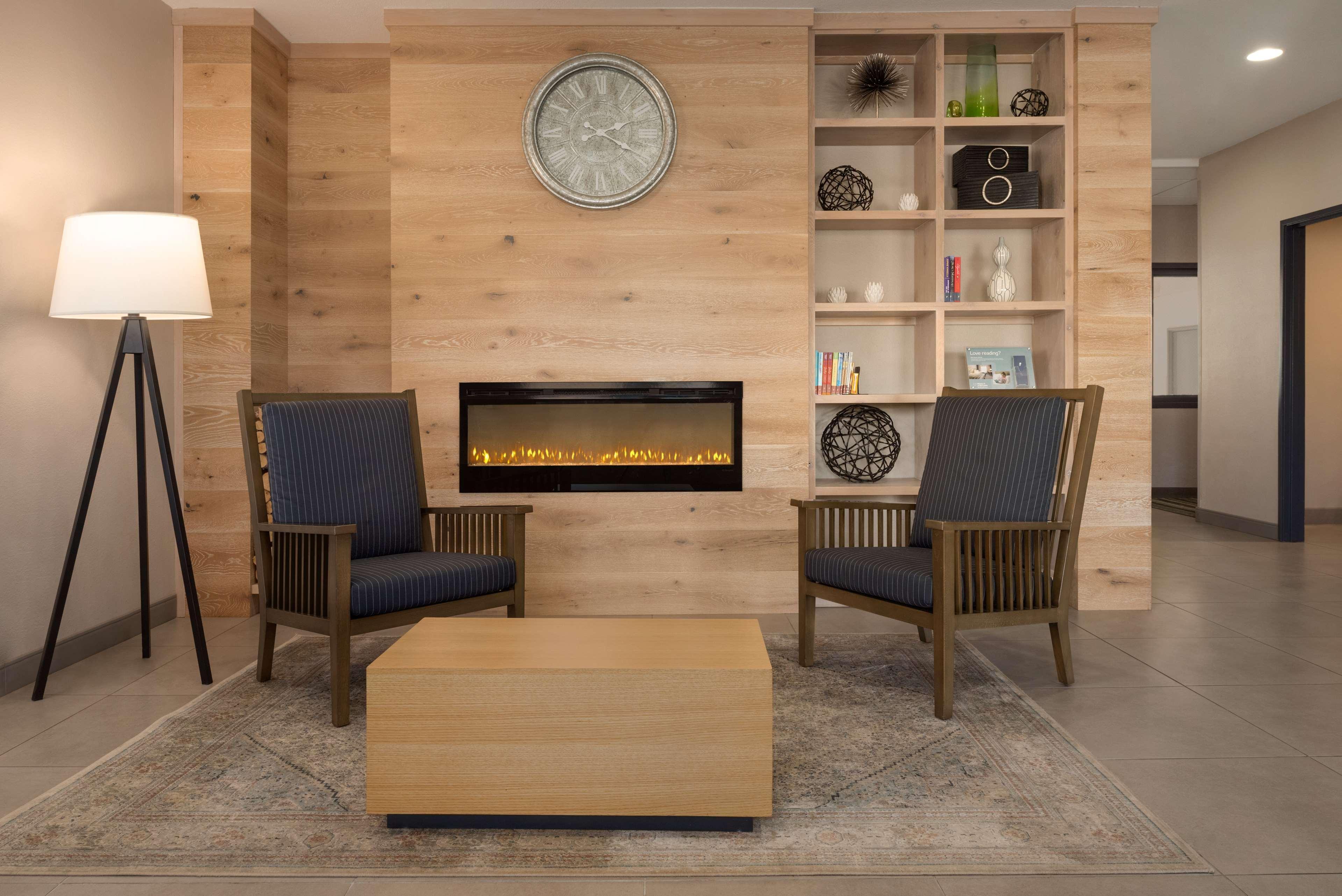 Country Inn & Suites By Radisson, Brookings Buitenkant foto