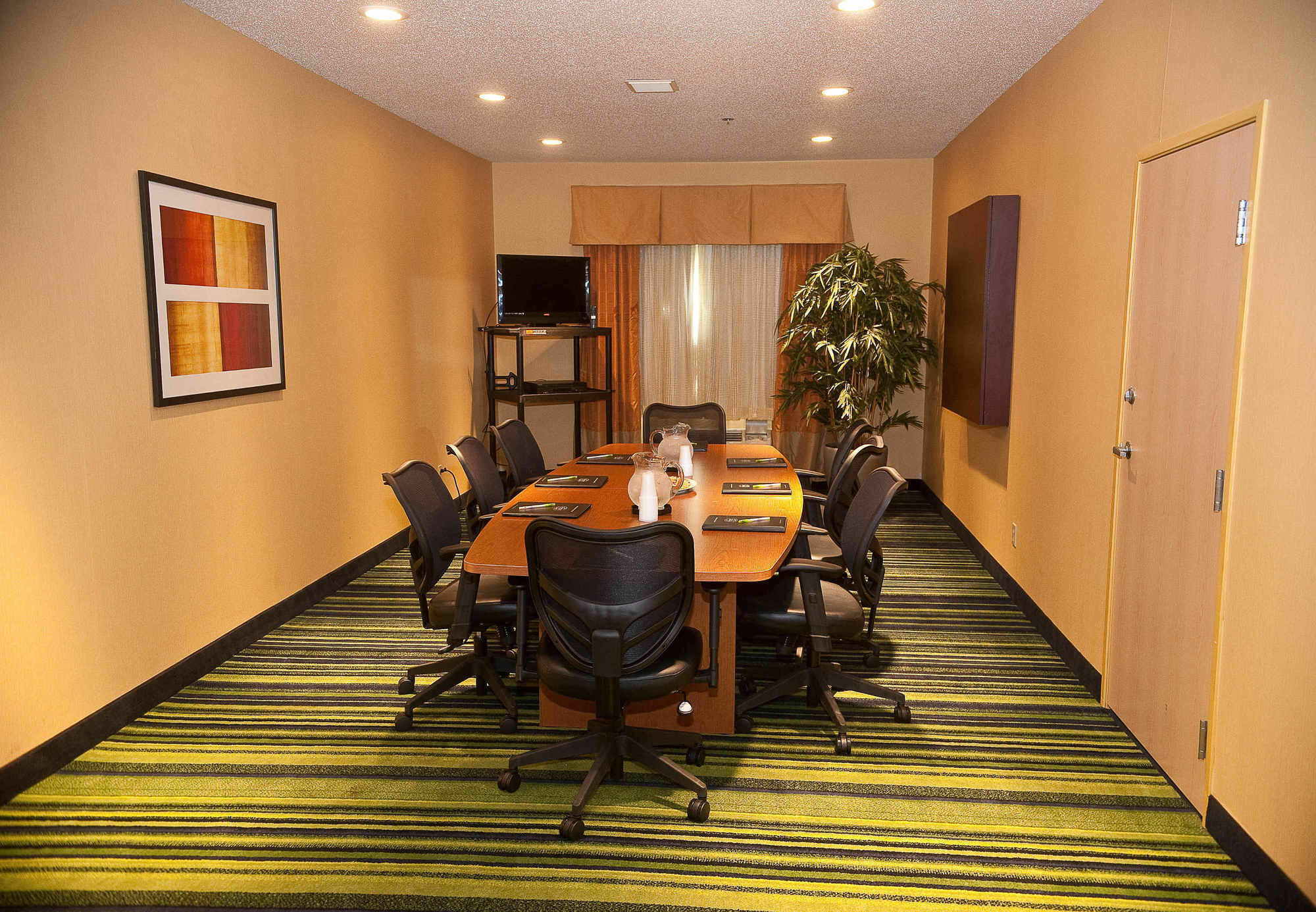 Country Inn & Suites By Radisson, Brookings Buitenkant foto