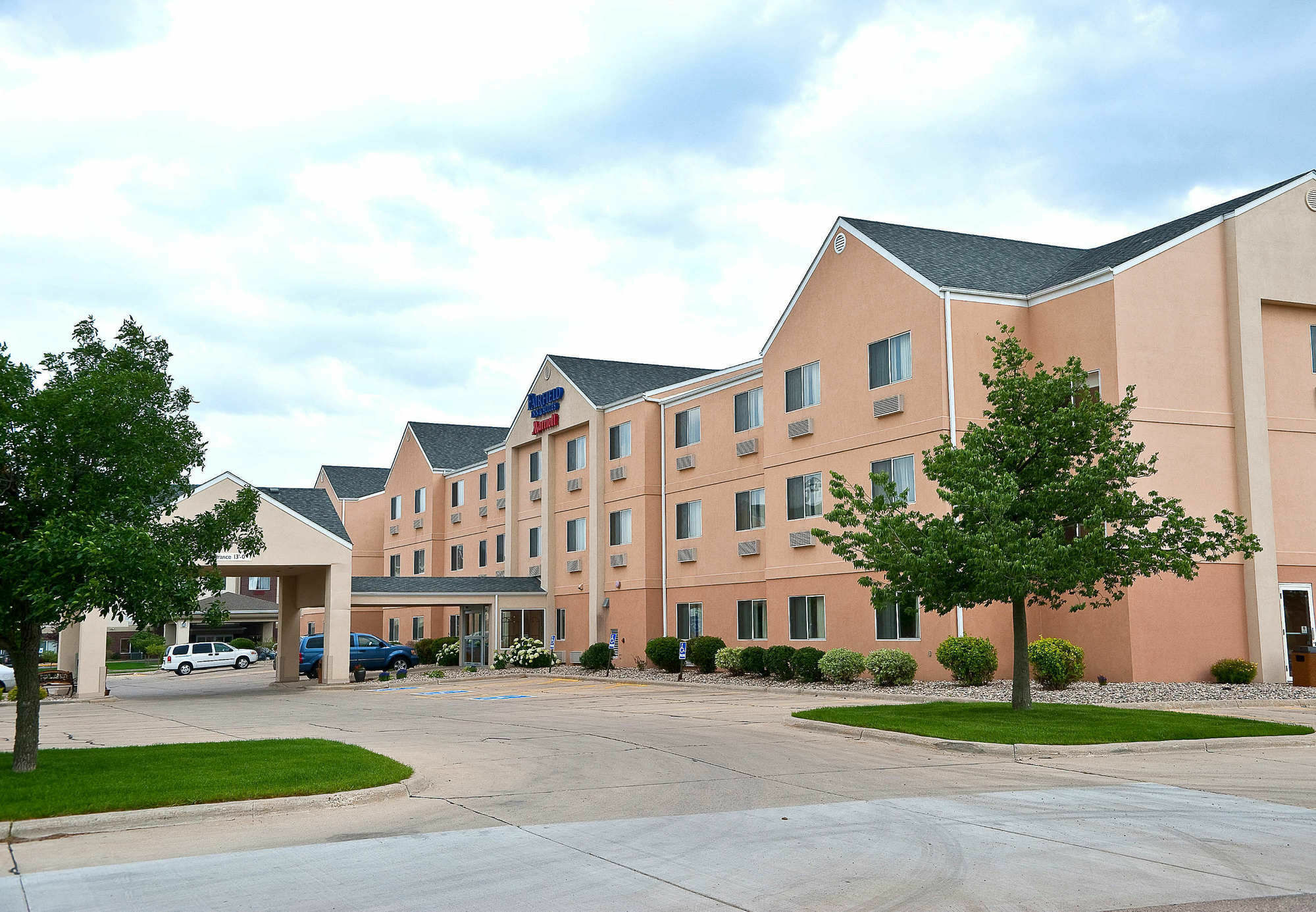 Country Inn & Suites By Radisson, Brookings Buitenkant foto